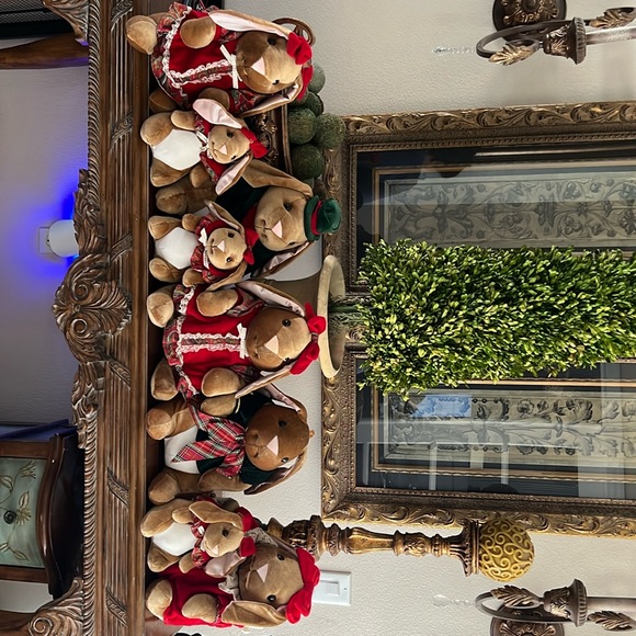 Toys r Us Other - Christmas Bunnies 🐰